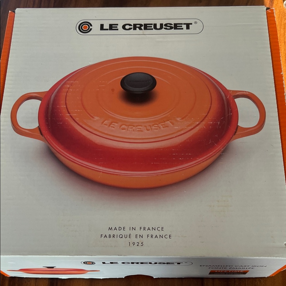 Le Creuset Flame Dune Almond Cast Iron Dutch Oven